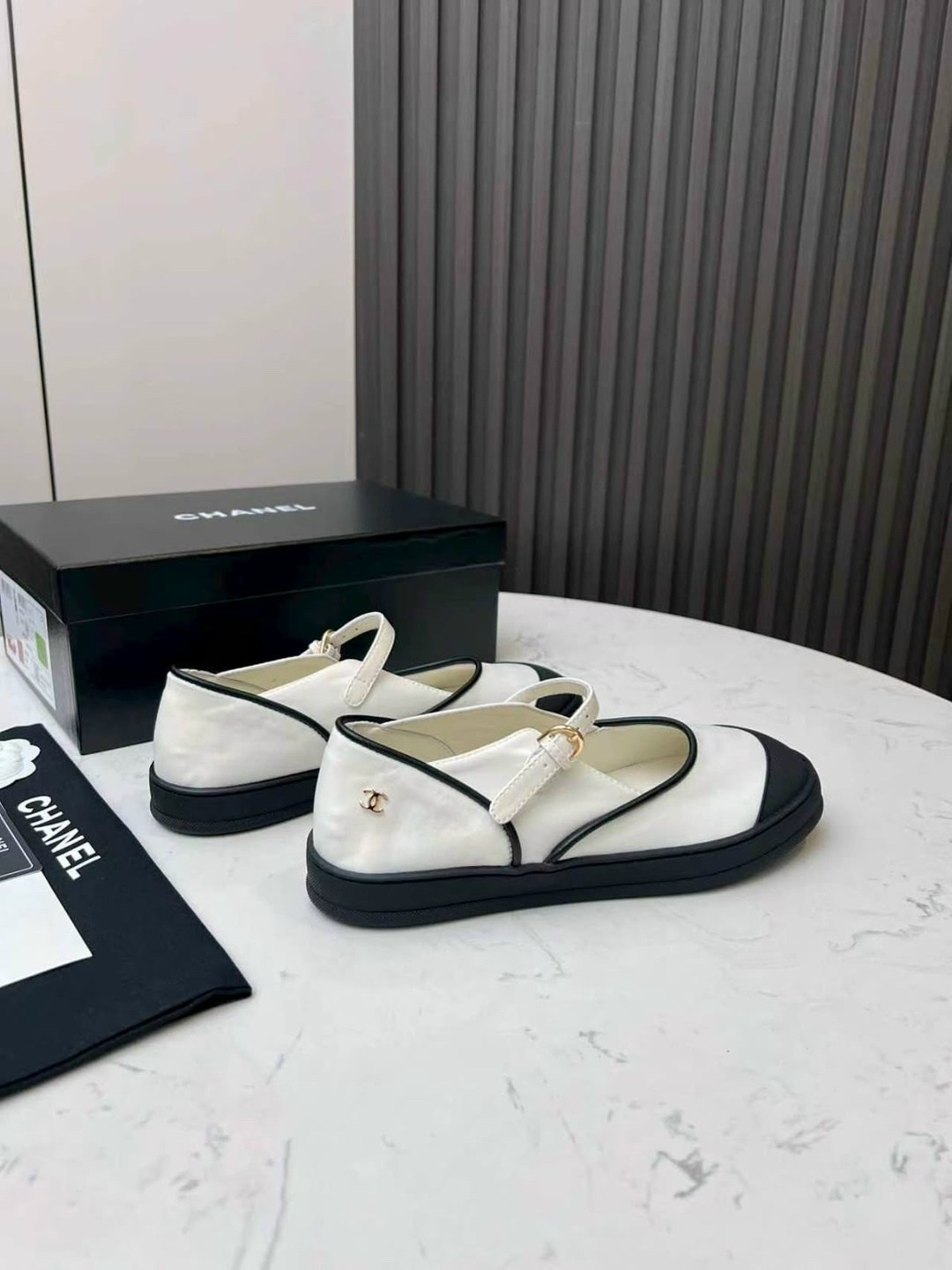 балетки chanel,chanel туфли,туфли шанель,черно бежевые туфли шанель,балетки шанель