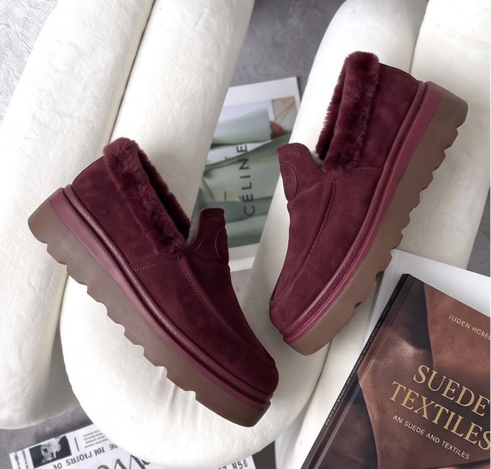 женские лоферы brunello cucinelli бежевые,,женские зимние лоферы,лоферы с мехом,женские брендовые зимние лоферы