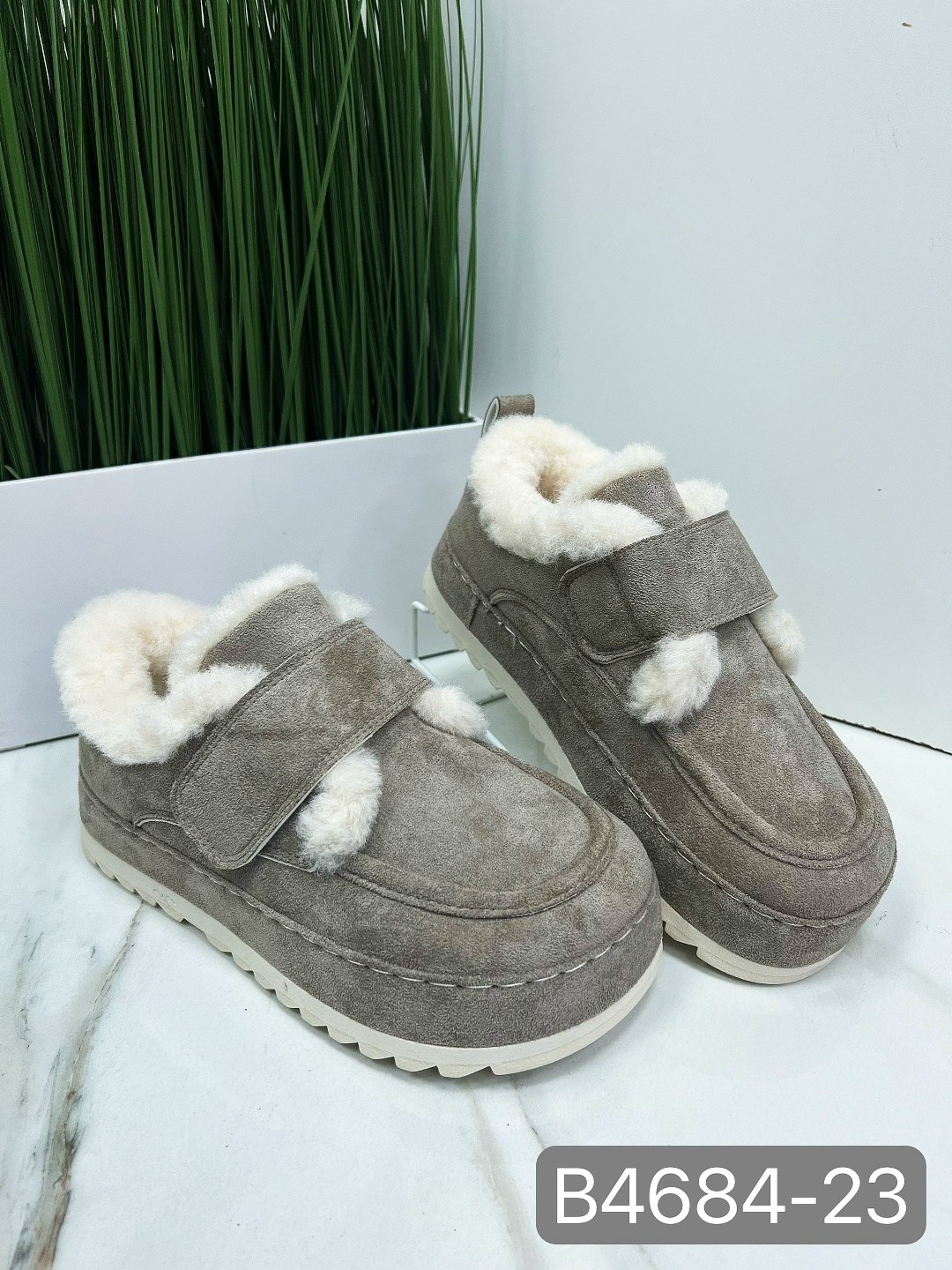 ,угги женские, женская,зимняя ,угги короткие