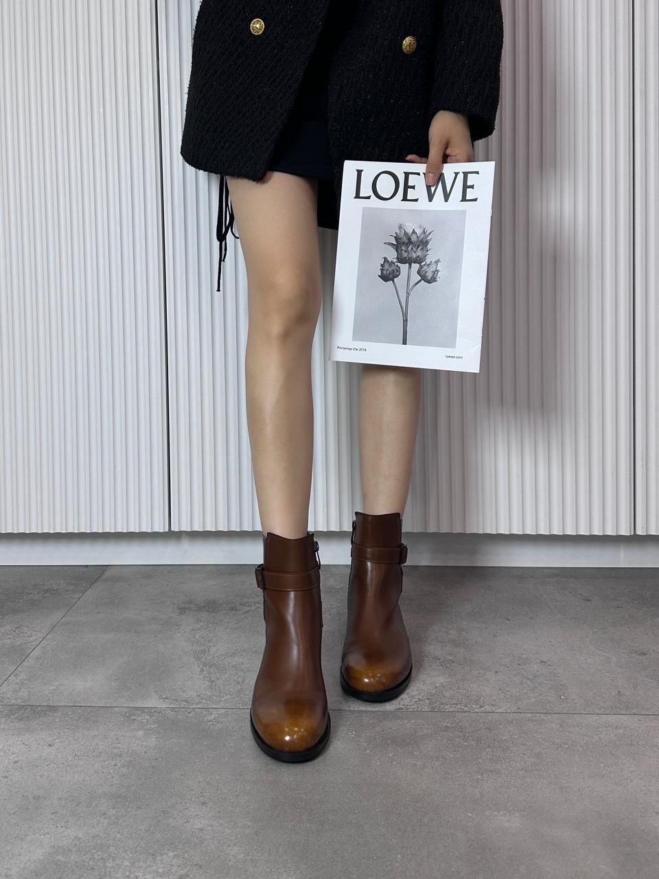 ,ботинки женские,ботинки miu miu,модные ботильоны,женская