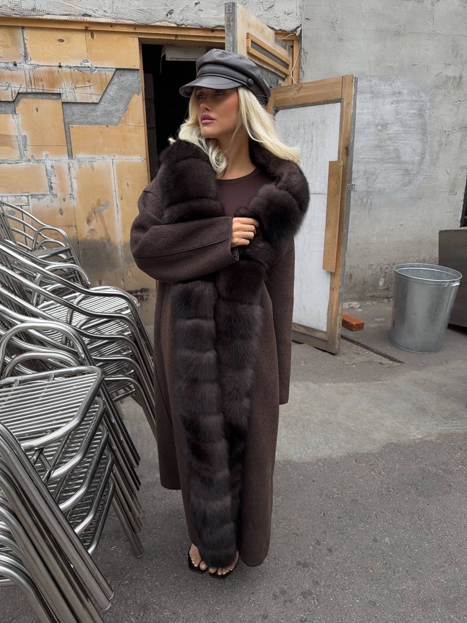 пальто из итальянского кашемира с мехом соболя yana kraft brand,пальто из итальянского кашемира с мехом соболя,пальто с соболем,пальто с мехом,пальто из 100% кашемира с соболем