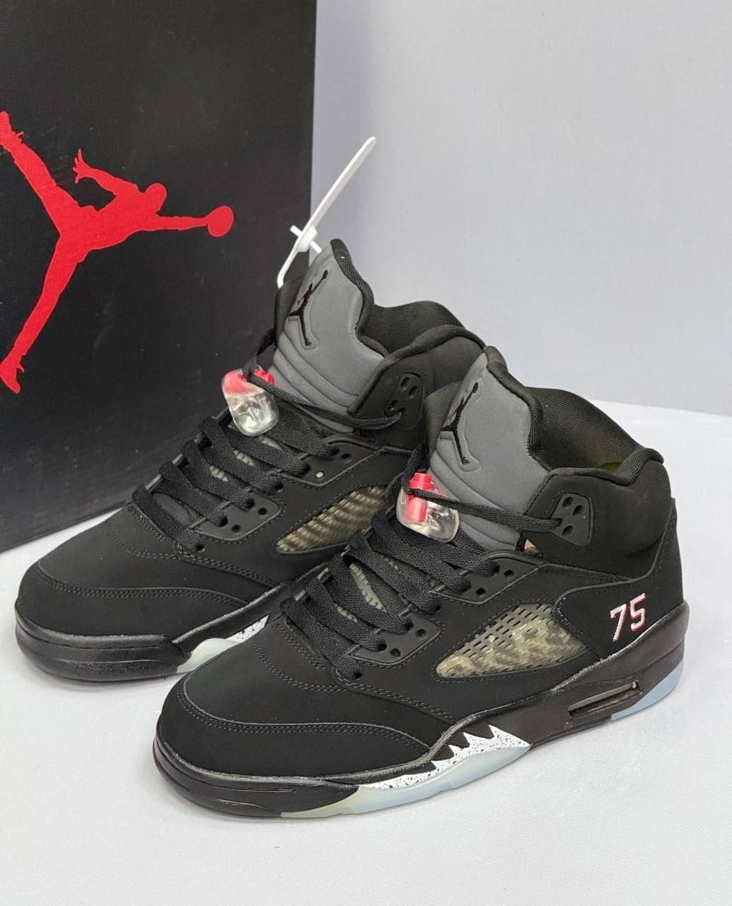 nike air jordan 5 retro,nike air jordan 5,nike air jordan 5 psg,air jordan 5 paris saint germain,кроссовки nike air jordan 5 retro