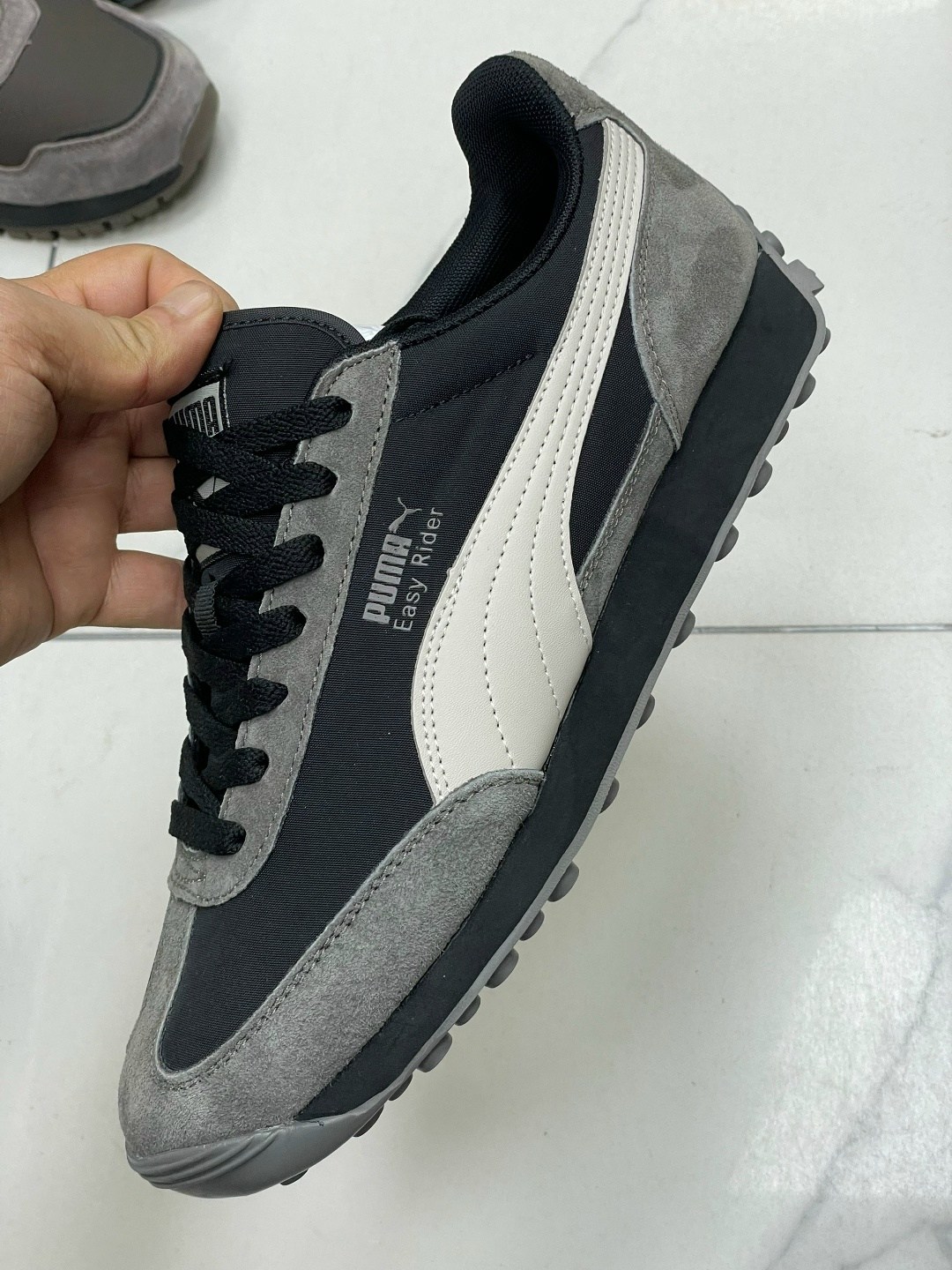 adidas мужские кроссовки,кроссовки adidas,кроссовки zx 750 зимние на меху adidas,зимние кроссовки адидас мужские,зимние кроссовки adidas