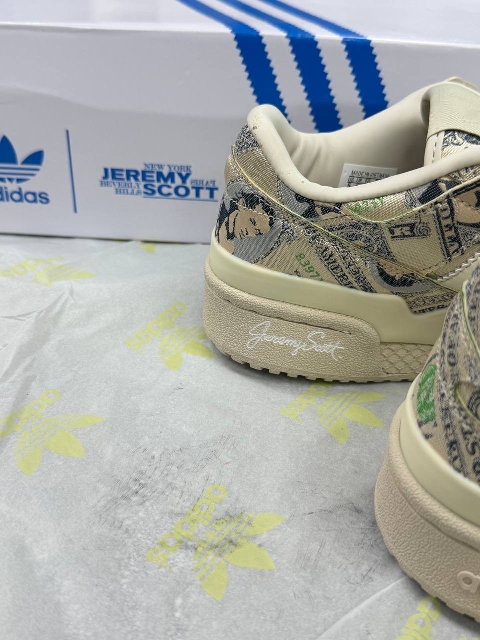 adidas jeremy scott money,jeremy scott x adidas,кроссовки adidas originals x jeremy scott forum wings money low,jeremy scott adidas,jeremy scott x forum wings 1.0 low 'money' adidas