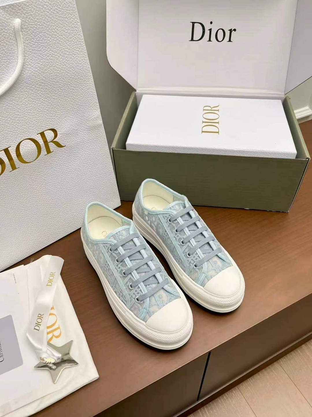 кеды женские dior,кеды dior,кроссовки dior,кеды christian dior,кеды dior walk'n dior женские 55101