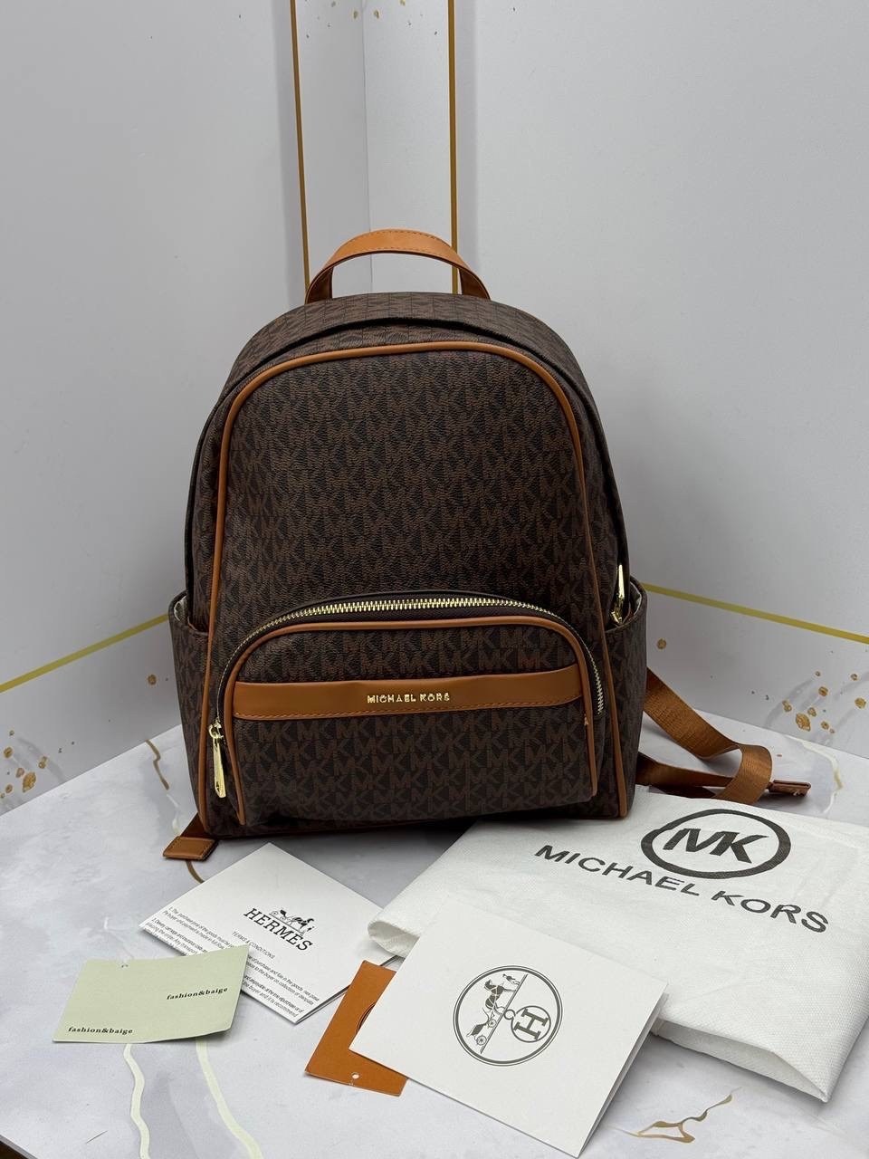 michael kors рюкзак michael kors,рюкзак michael kors женский,michael kors рюкзак,стильный рюкзак michael kors,сумка рюкзак michael kors