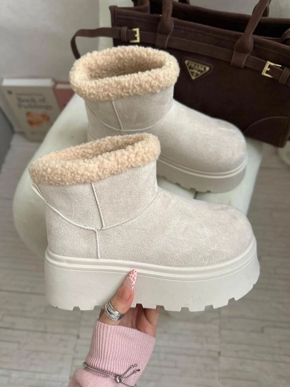 угги женские ugg,угги женские,угги зимние короткие на платформе shoe world 265300189,угги женские зимние на платформе,угги женские натуральные