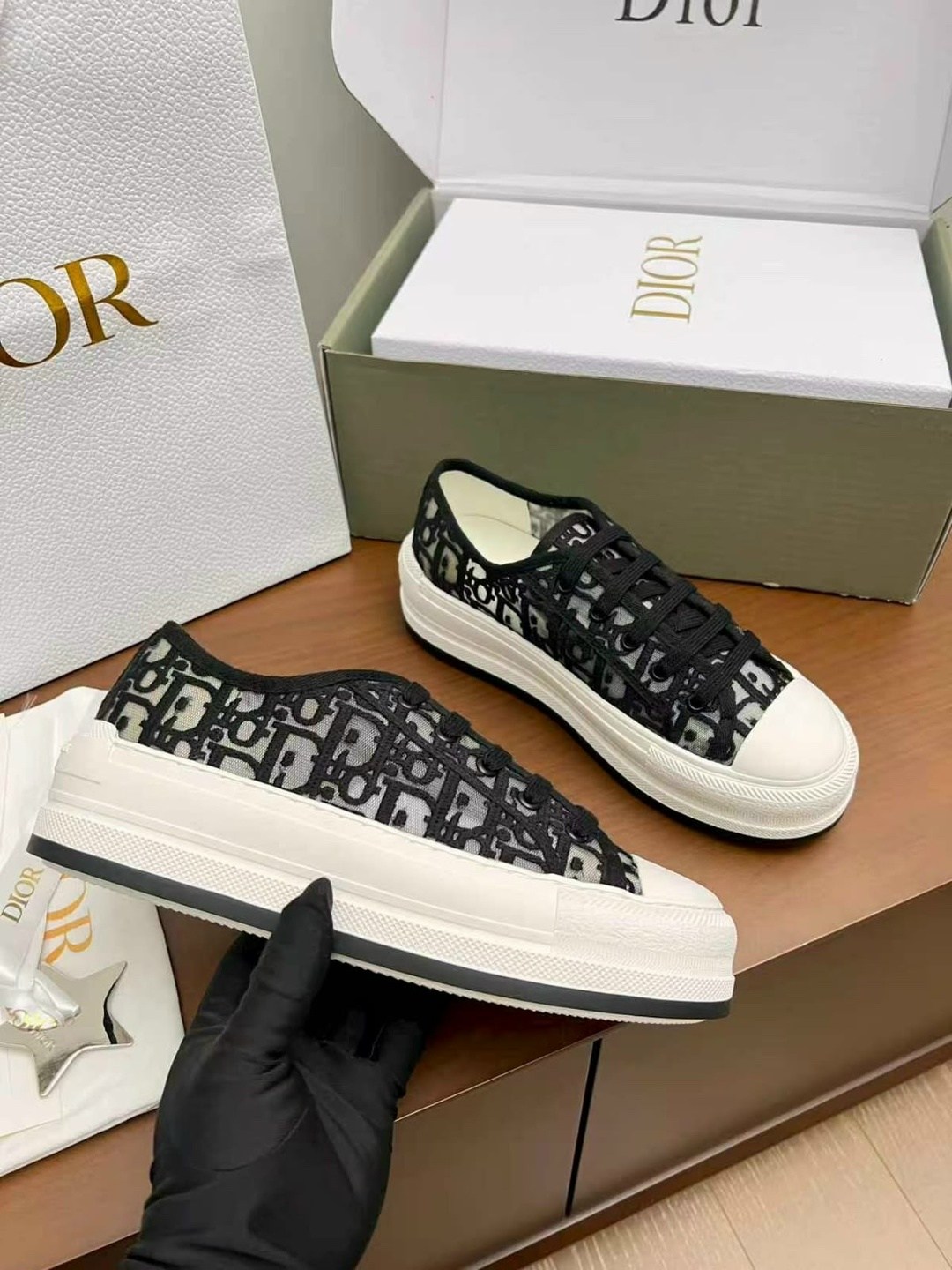 кеды женские dior,кеды dior,кроссовки dior,кеды christian dior,кеды dior walk'n dior женские 55101