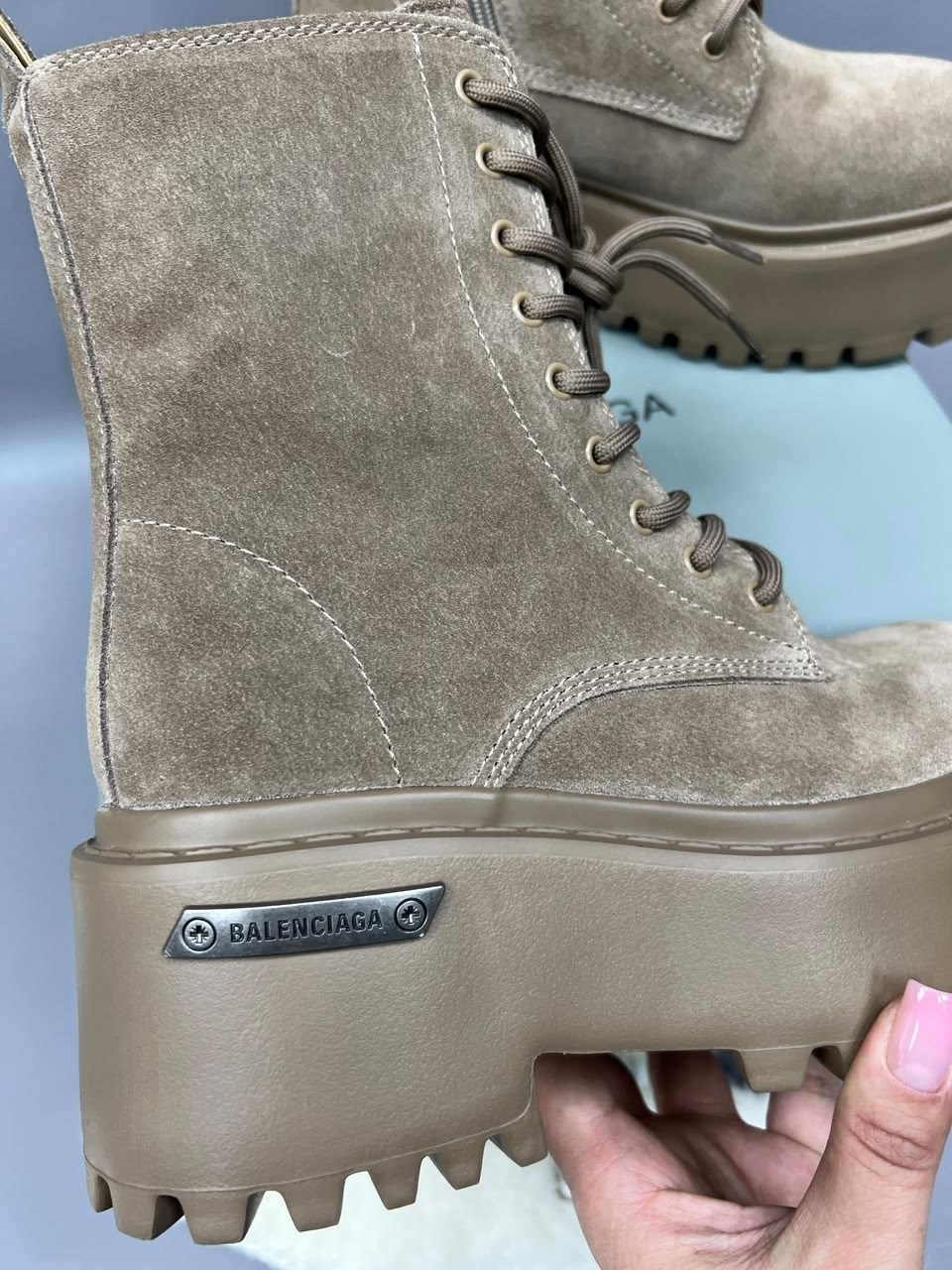 ,ботинки,ботинки женские,ботинки модные,ботинки balenciaga