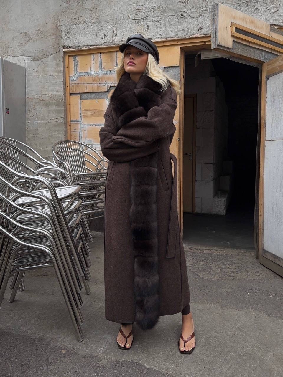 пальто из итальянского кашемира с мехом соболя yana kraft brand,пальто из итальянского кашемира с мехом соболя,пальто с соболем,пальто с мехом,пальто из 100% кашемира с соболем