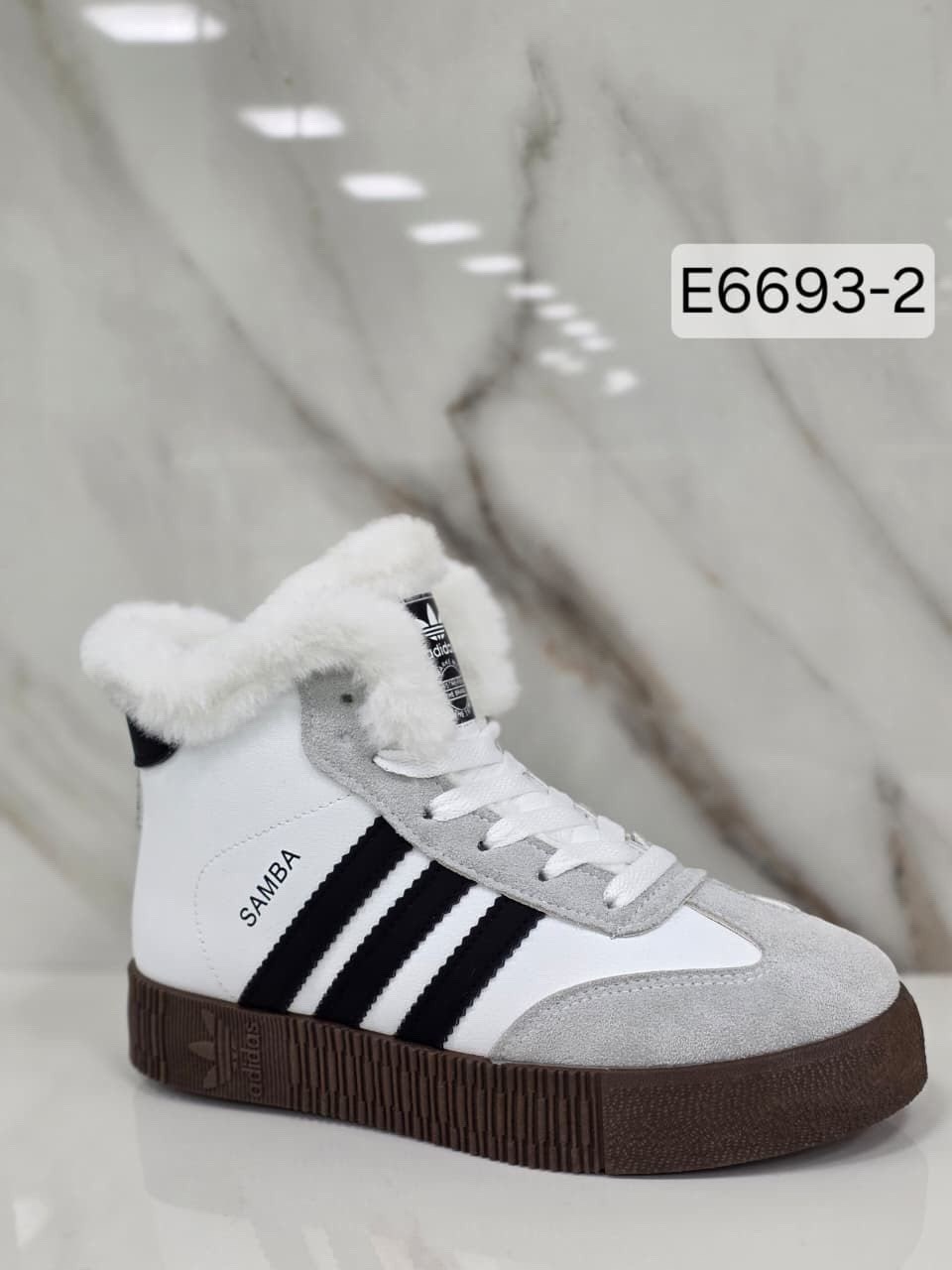 ,кроссовки высокие adidas samba зимние с мехом,кроссовки женскиe, женская,кроссовки зимние женские