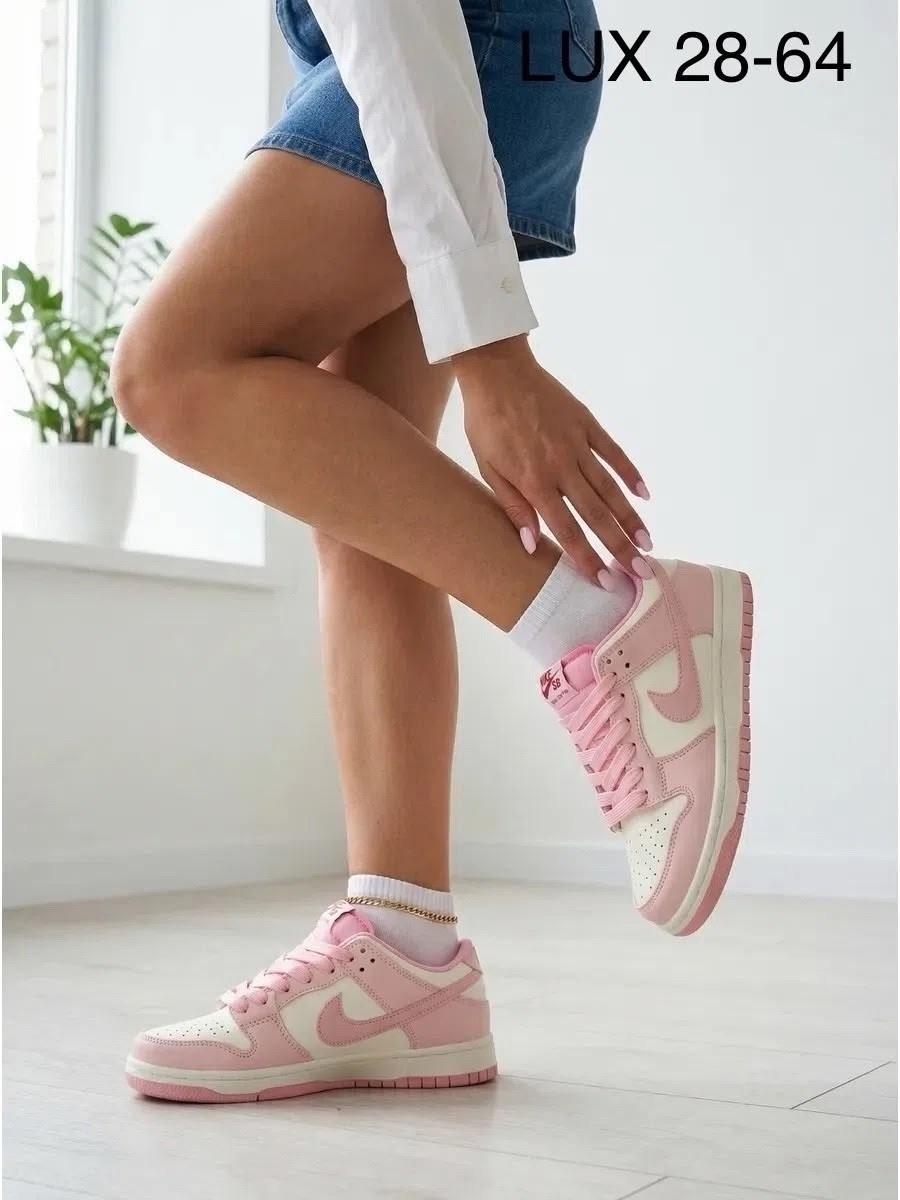 розовый nike,nike dunk low gs 'triple pink',кроссовки,женские кроссовки,кроссовки найк розовые