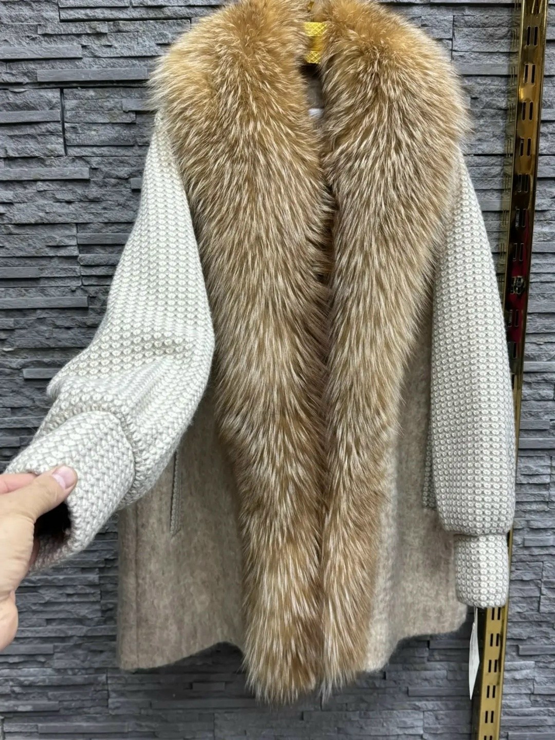 кардиган с мехом песца,длинный кардиган косичка с натуральным мехом песца,кардиган с мехом,кардиган меховой,мех песец