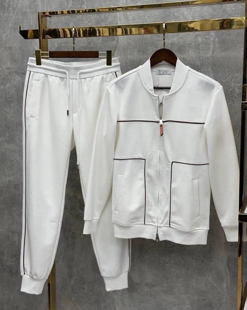 спортивный костюм brunello cucinelli,спортивный костюм,спортивный костюм мужской,костюм спортивный prada,костюм brunello cucinelli
