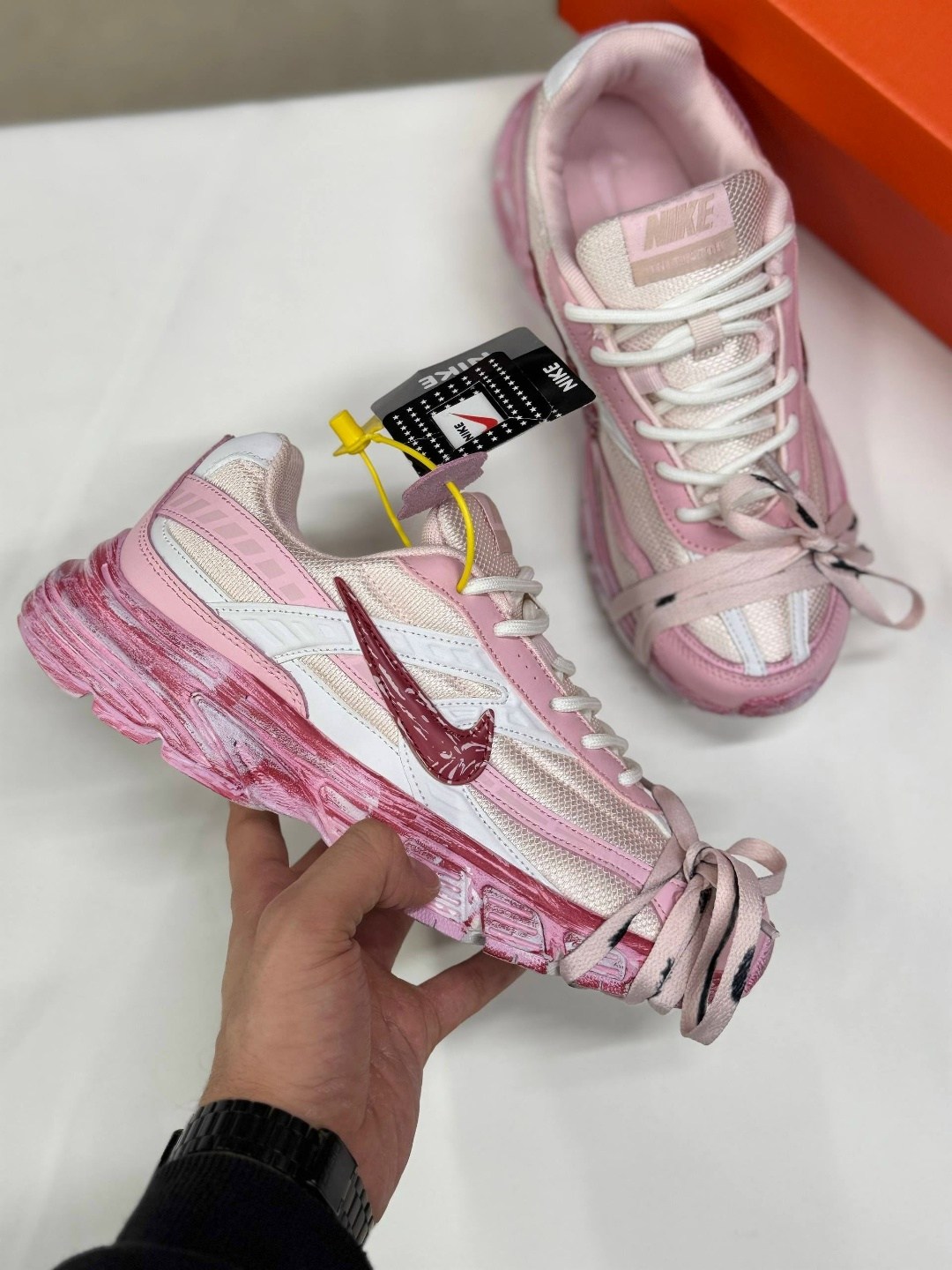 кроссовки nike женские,кроссовки nike initiator pink,кроссовки nike initiator розовые,кроссовки nike initiator slip resistant розовые,женские кроссовки