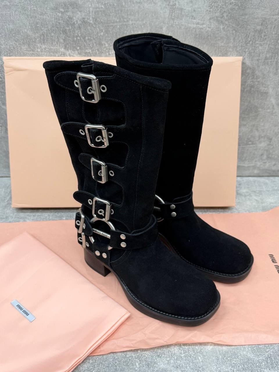 сапоги miu miu,женские сапоги,,сапоги модные,замшевые сапоги