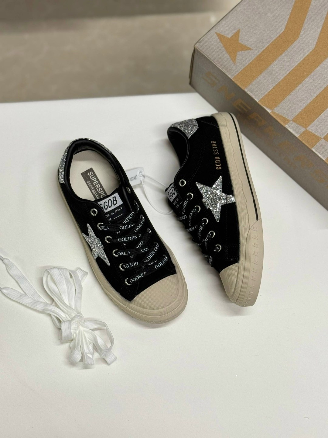 кроссовки golden goose hi star classic синий,синие женские замшевые кеды hi star golden goose,кеды golden goose,замшевые кеды hi star golden goose deluxe brand,замшевые кеды hi star golden goose gwf00