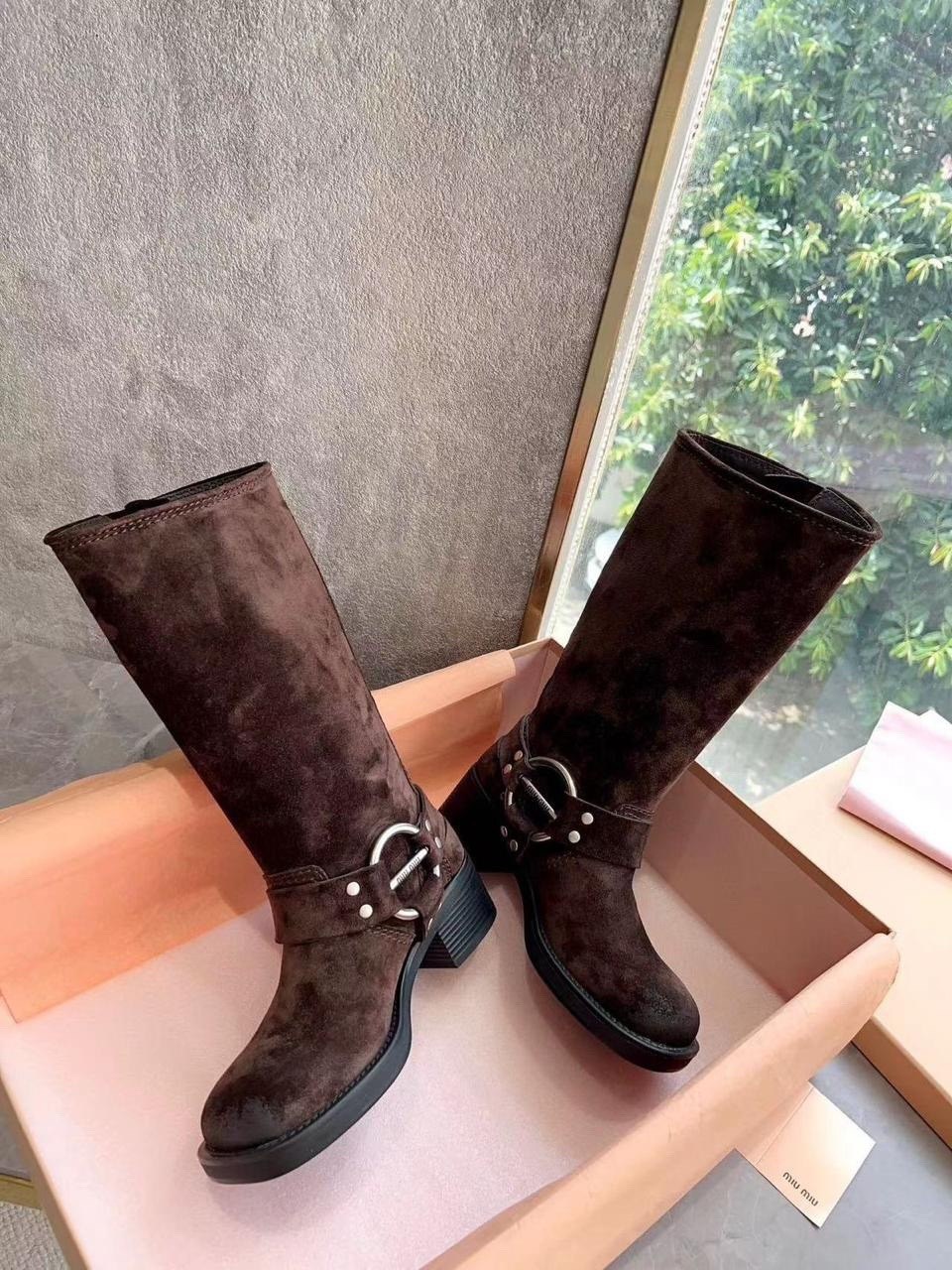 кожаные сапоги miu miu,,сапоги женские коричневые,сапоги женские натуральная замша,miu miu сапоги