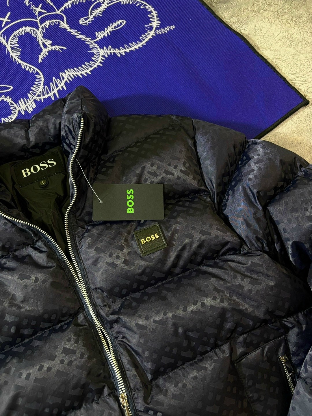 мужские пуховики hugo boss,мужская куртка boss,куртка диор мужская,брендовая мужская зимняя куртка,мужской пуховик