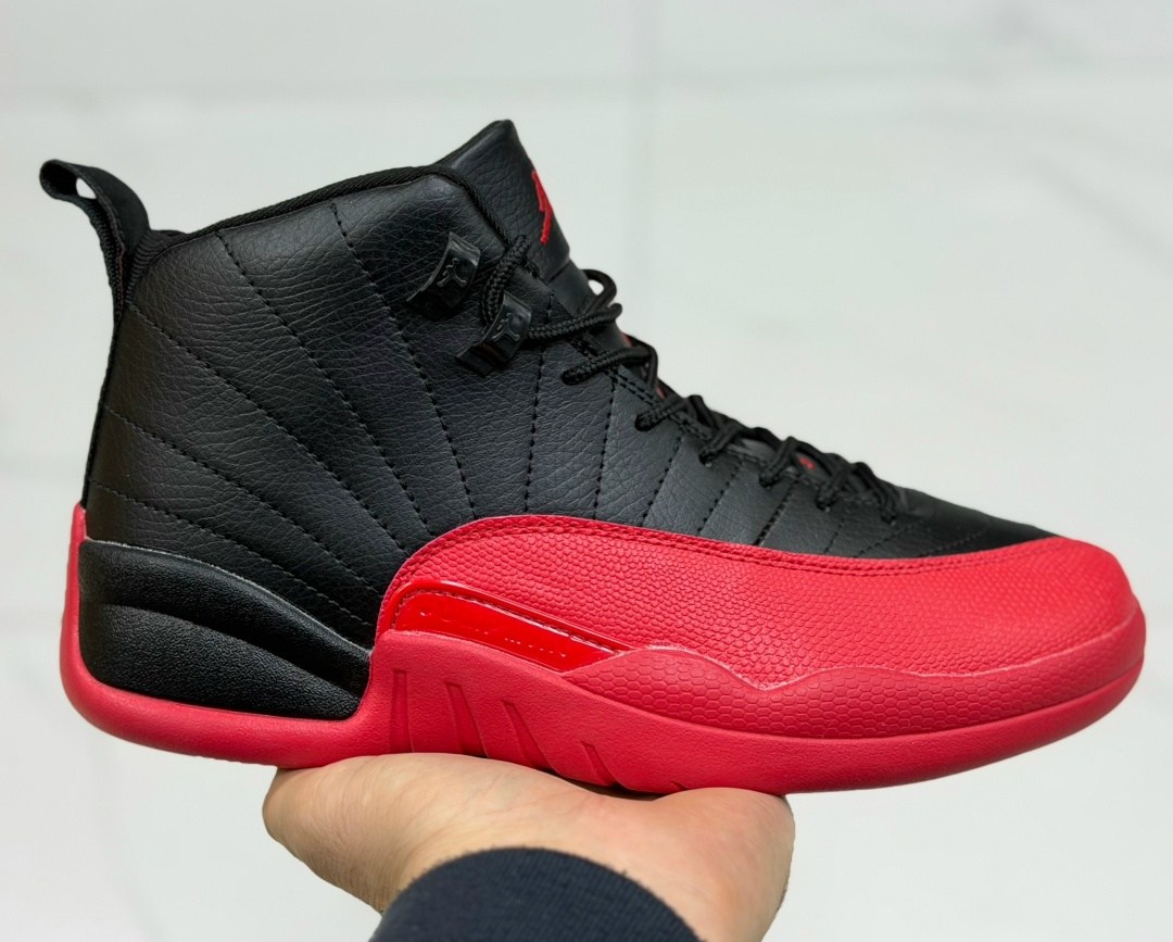 кроссовки air jordan 12 retro 'black taxi',air jordan 12 black taxi,jordan 12 black,кроссовки air jordan 12 retro gs black taxi,air jordan 12 retro
