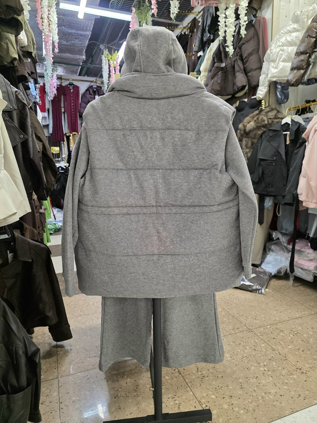бордовый костюм,куртка демисезонная,куртка женская,куртка,куртка бордовая