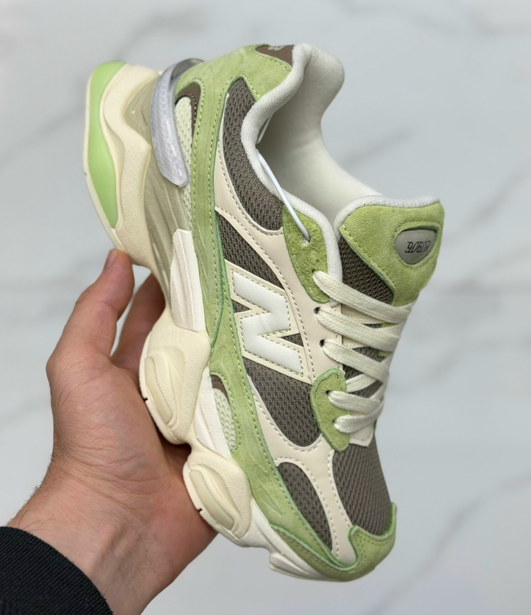 кроссовки new balance 9060,кроссовки new balance,new balance женские кроссовки,кроссовки,повседневные кроссовки