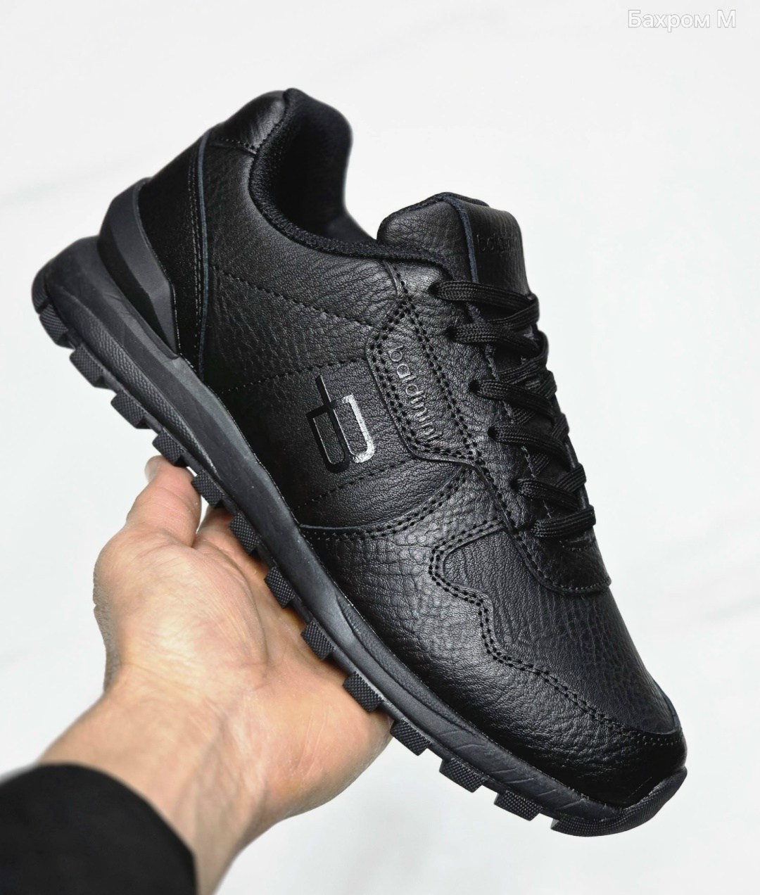 кожаные кроссовки reebok,кроссовки мужские reebok,кроссовки sprandi мужские,кроссовки reebok elite stride gtx iv,кроссовки sprandi