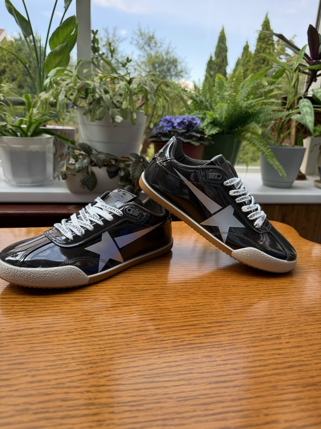 кроссовки golden goose,golden goose sneakers,кроссовки golden goose superstar distressed black silver,кеды golden goose,