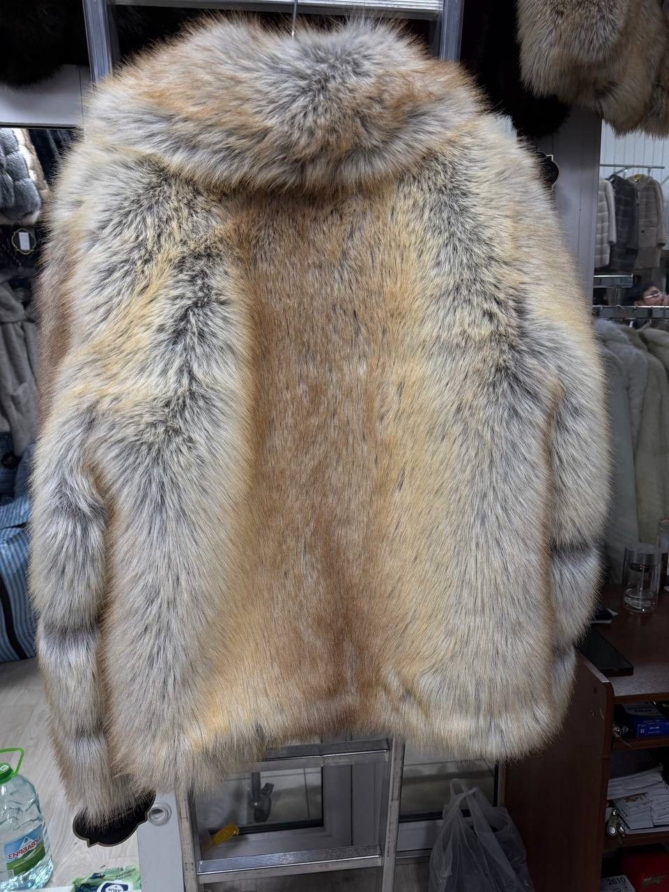 шуба из меха лисы,шуба из лисы,мех лисы,лиса шуба,полушубок из лисы