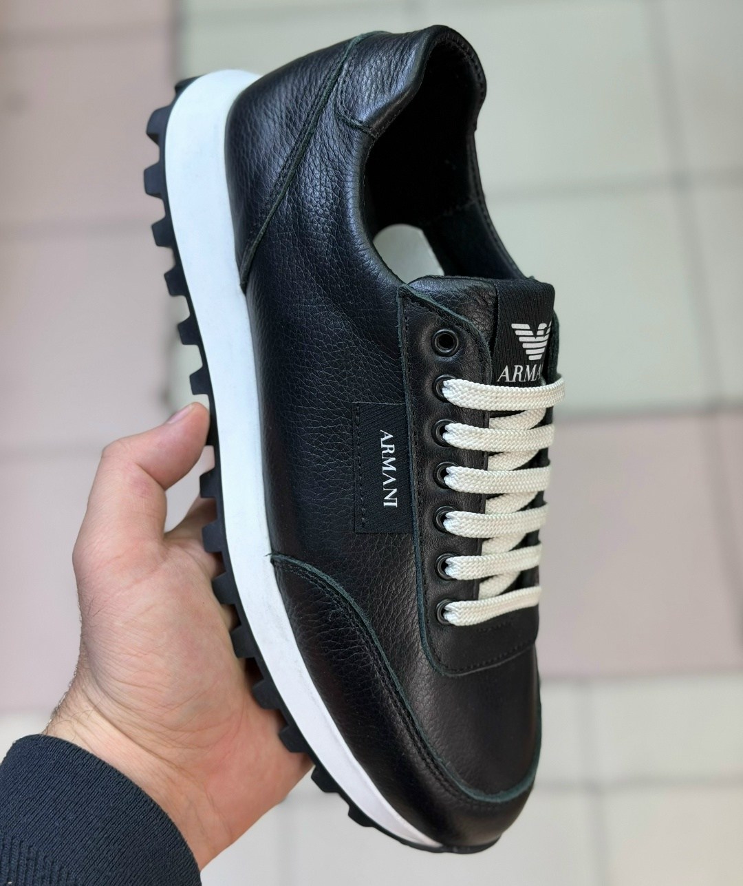 кроссовки emporio armani,кожаные кроссовки emporio armani,кроссовки мужские armani,,кроссовки armani