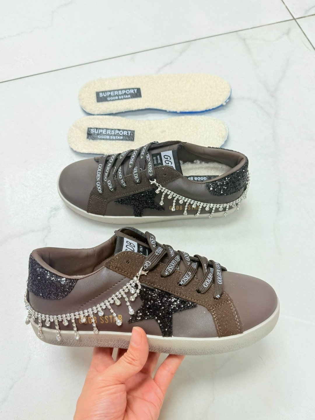 golden goose декорированные кеды super-star белый,,golden goose кеды,кеды super-star golden goose белый,golden goose sneakers