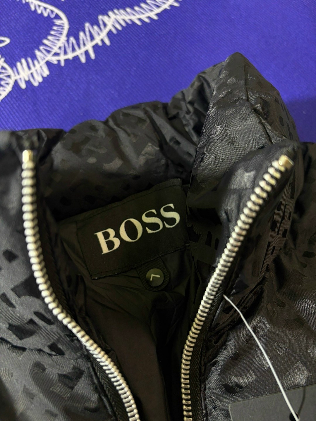 мужские пуховики hugo boss,мужская куртка boss,куртка диор мужская,брендовая мужская зимняя куртка,мужской пуховик