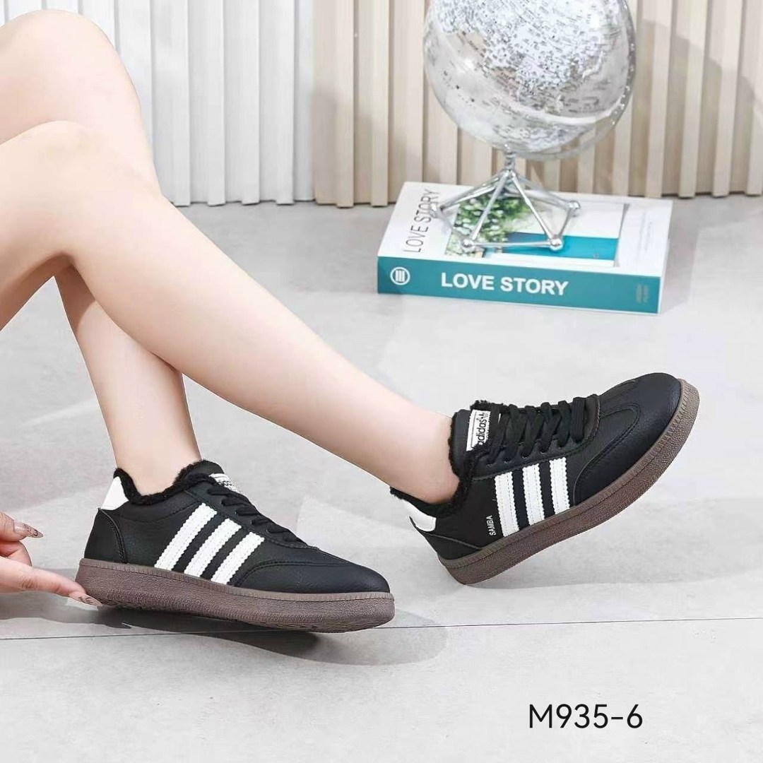,зимние женские кроссовки adidas campus black white fur мех,кроссовки adidas,женские кроссовки,adidas campus кроссовки зимние