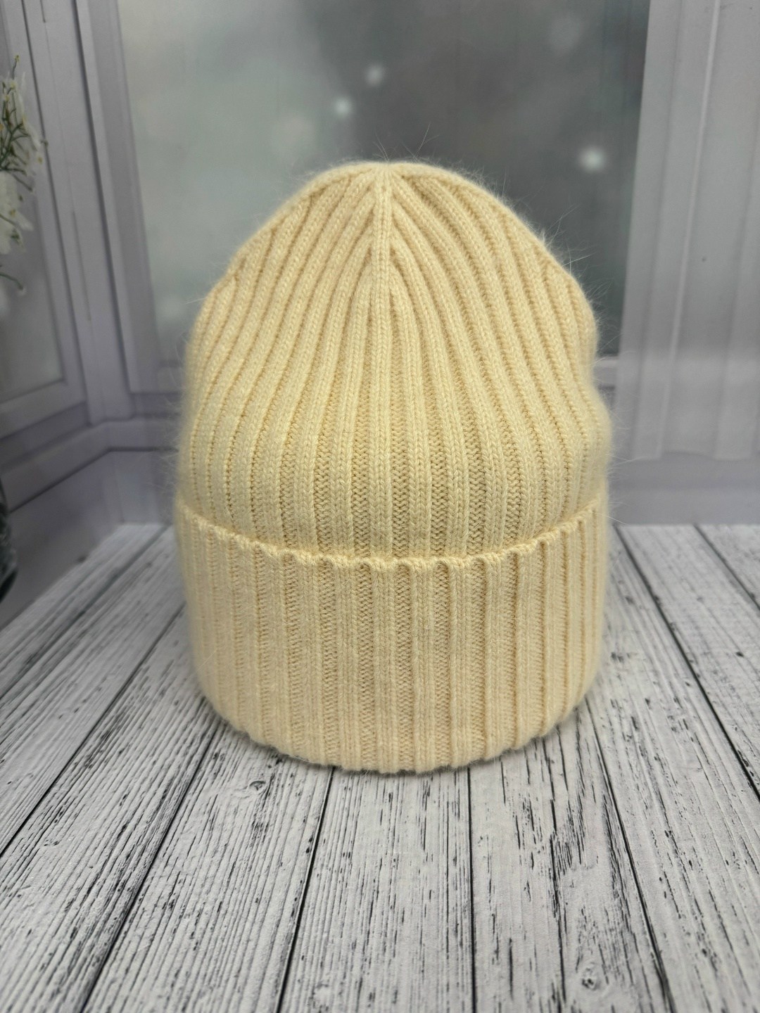 шапка,шапка бини,женская шапка,шапка bering hat белая коллекция,вязаная шапка