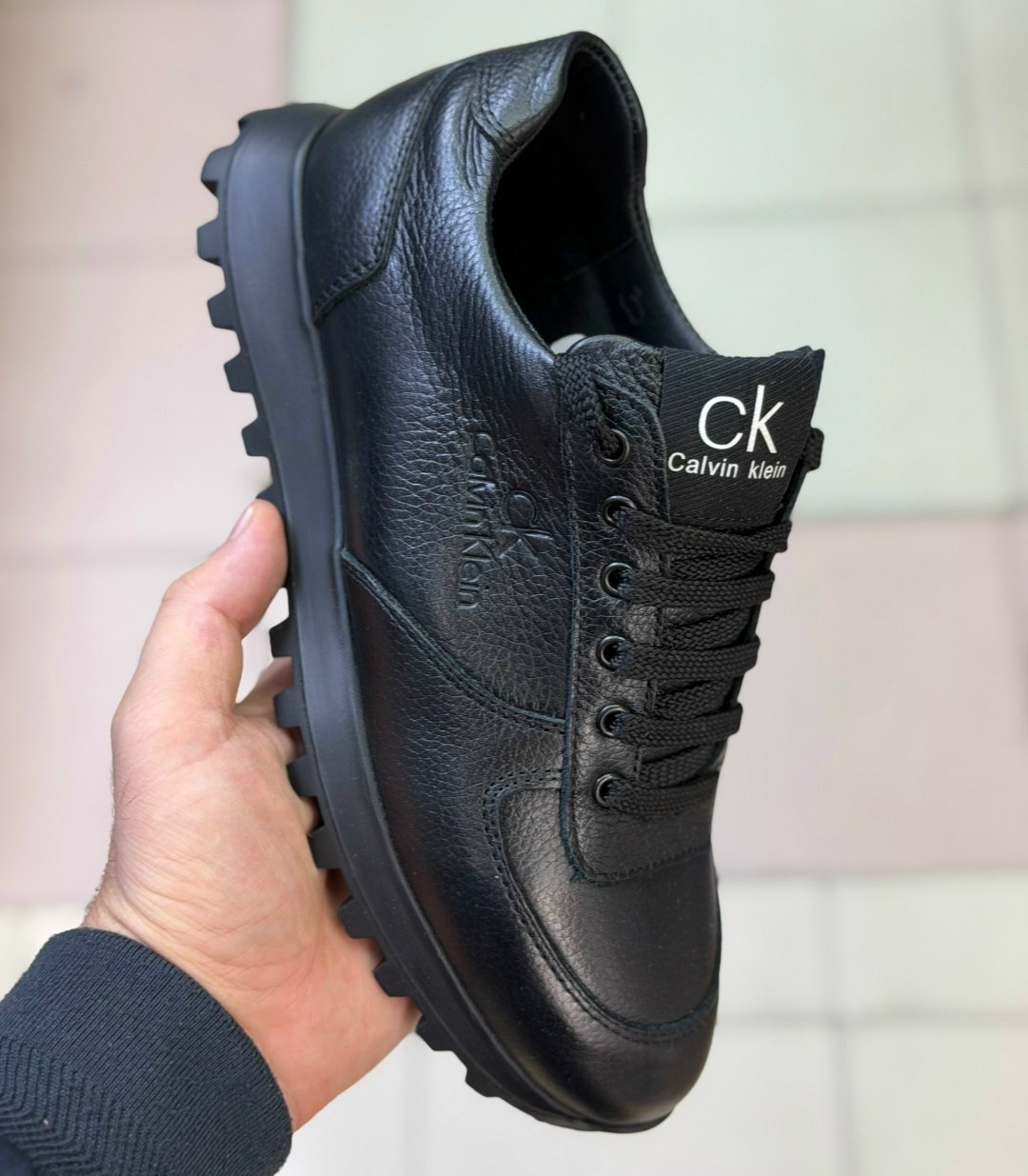 ,кроссовки мужские кожаные,кроссовки emporio armani,кроссовки мужские,мужская