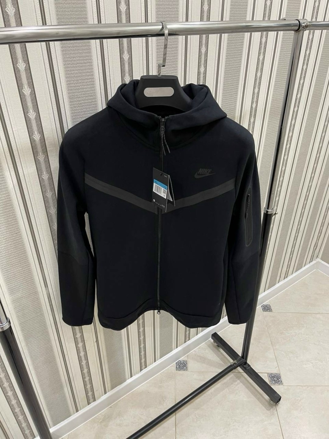 зип худи nike tech fleece,nike tech fleece windrunner full zip hoodie cu4489 black,толстовка мужская nike sportswear club fleece черный,nike tech fleece hoodie черная,кофта nike tech fleece