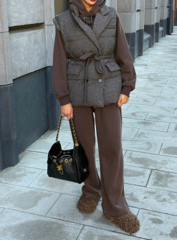 Костюм