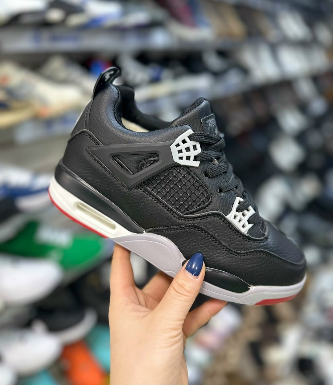 кроссовки женскиe,кроссовки nike air jordan 4 retro,кроссовки,спортивная ,