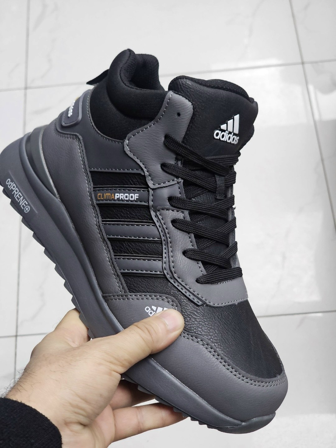 адидас иники мужские зимние кроссовки,кроссовки зимние мужские adidas,кроссовки зимние adidas,кроссовки мужские adidas,зимние кроссовки мужские адидас