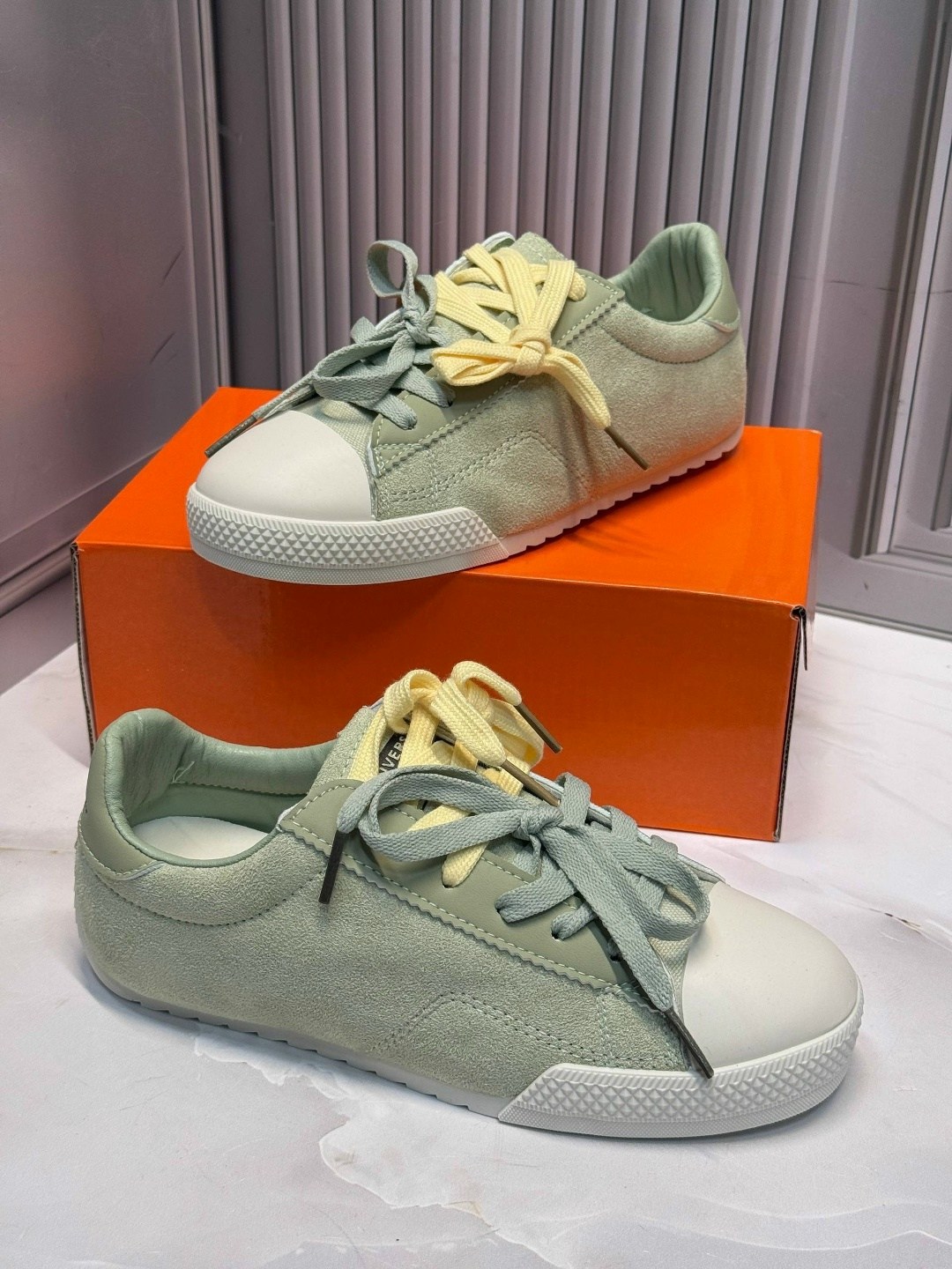 ,кроссовки hermes,кроссовки hermes женские,женские кроссовки,женские кроссовки miu miu