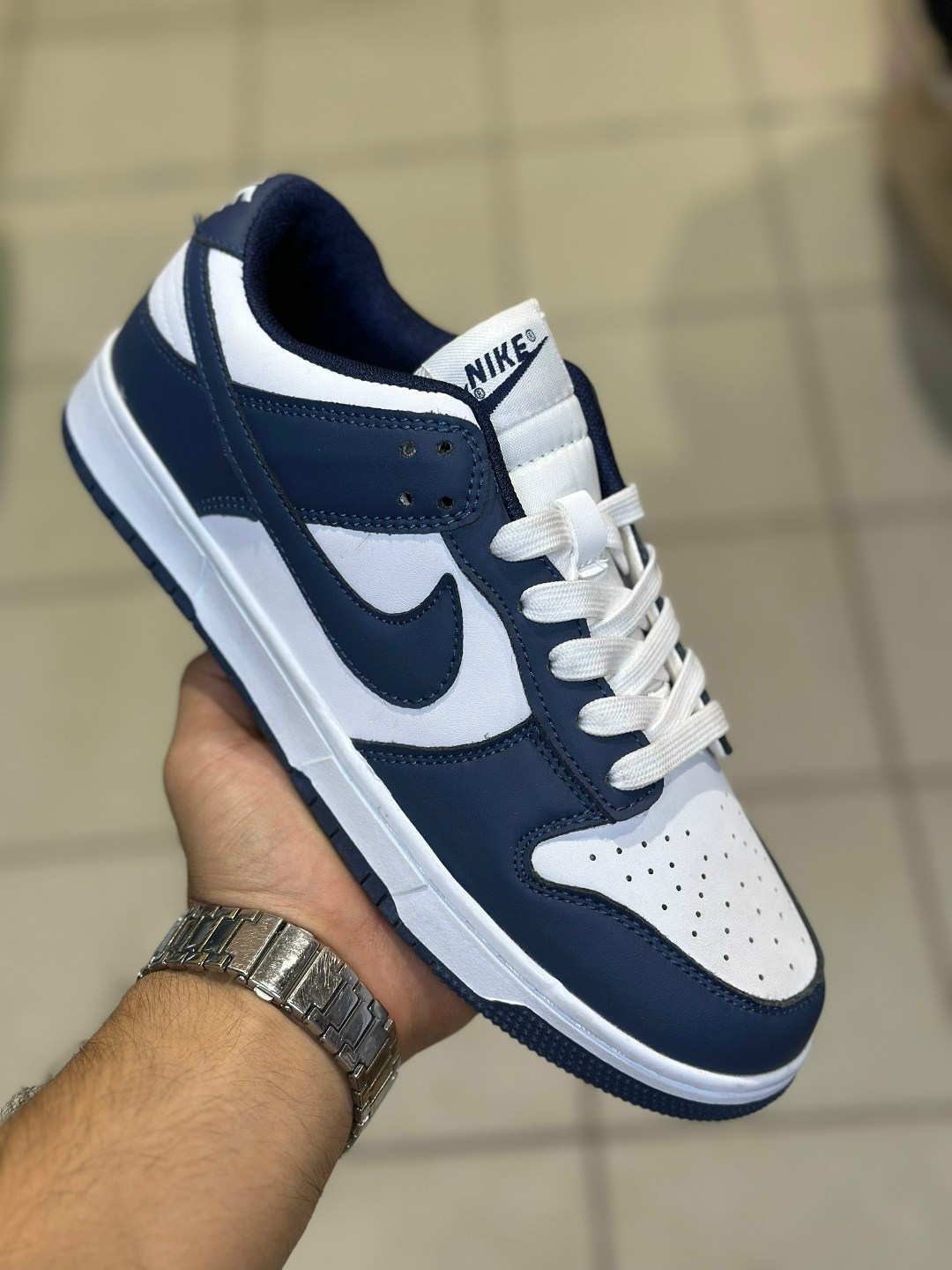 кроссовки nike travis scott x air jordan 1 low,nike air jordan 1 low x travis scott,мужские кроссовки nike air jordan 1 retro high,nike air jordan 1 low travis scott,кроссовки nike air jordan 1 low tr