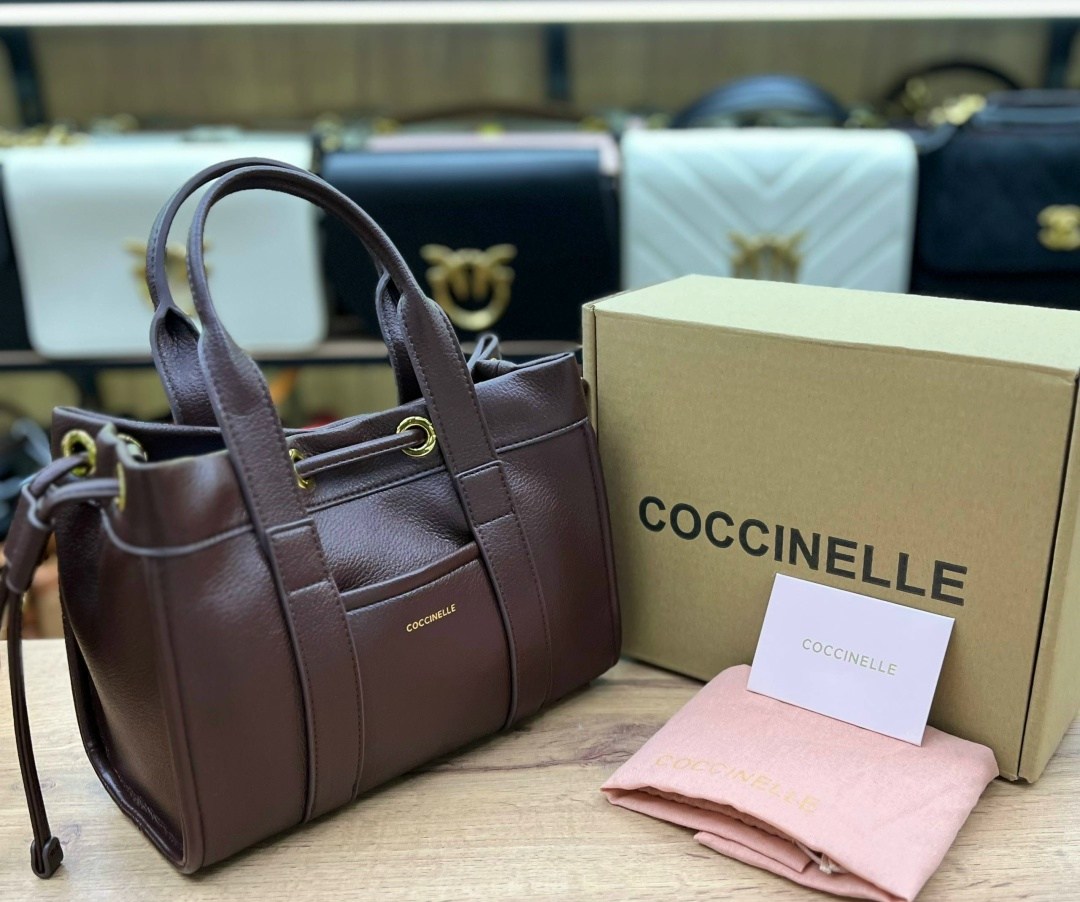 сумка coccinelle,сумки женская,сумка,женская брендовая сумка,сумки женские брендовые