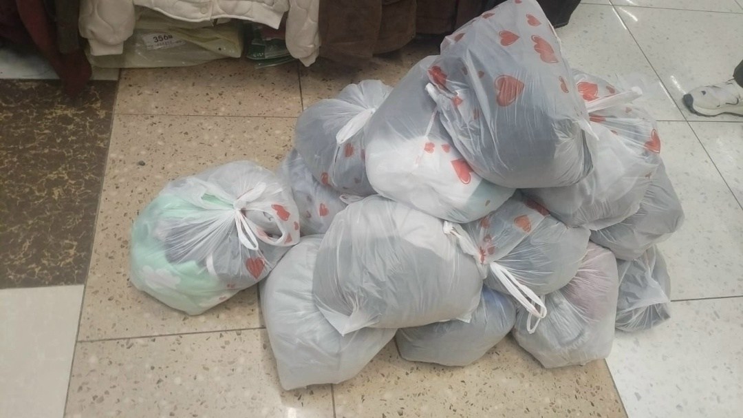 детские вещи пакетом,женские вещи пакетом,пакет вещей для девочки,в пакете,пакет детских вещей