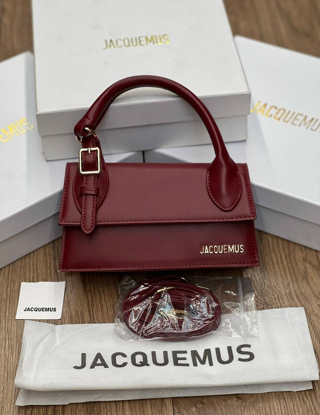 сумки jacquemus,сумка jacquemus 24/13 см,сумочка-клатч jacquemus,jacquemus сумка мини,jacquemus сумка на плечо