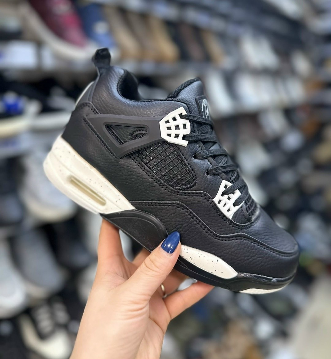 кроссовки женскиe,кроссовки nike air jordan 4 retro,кроссовки,спортивная ,