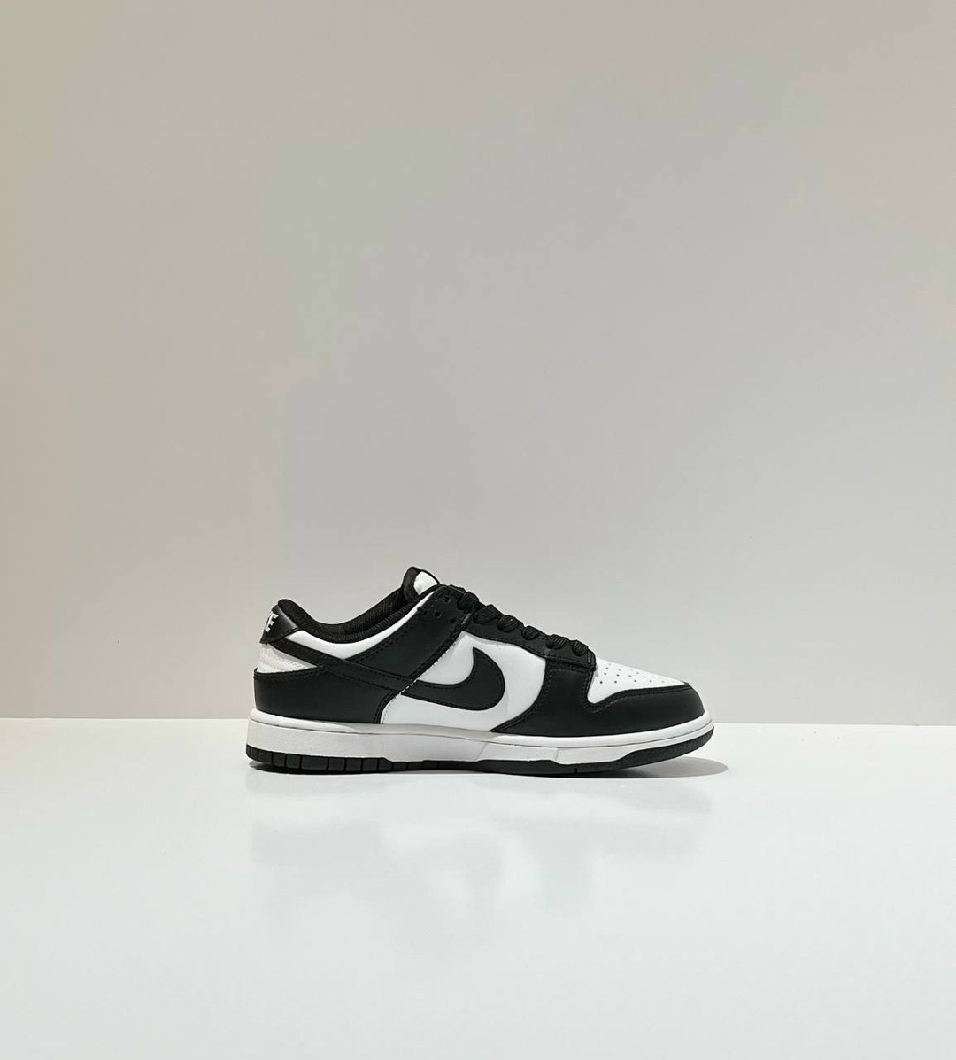 nike dunk low black white,nike dunk low retro white black panda (2026),nike dunk low panda,nike dunk low,кроссовки nike sb dunk low
