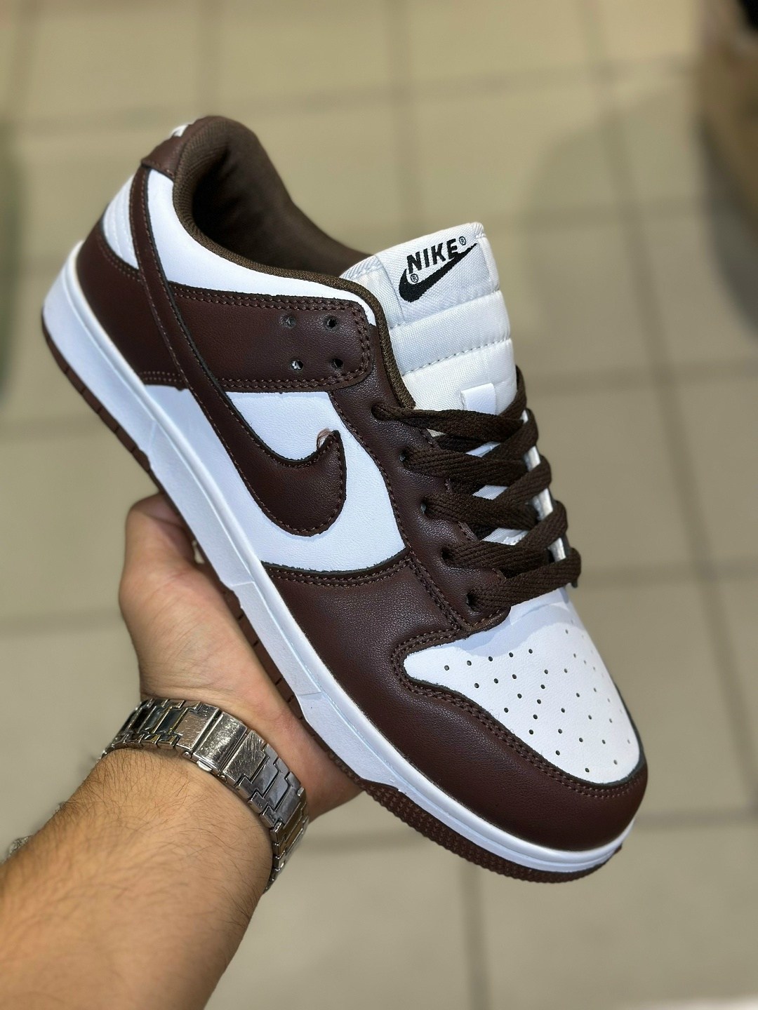 кроссовки nike travis scott x air jordan 1 low,nike air jordan 1 low x travis scott,мужские кроссовки nike air jordan 1 retro high,nike air jordan 1 low travis scott,кроссовки nike air jordan 1 low tr