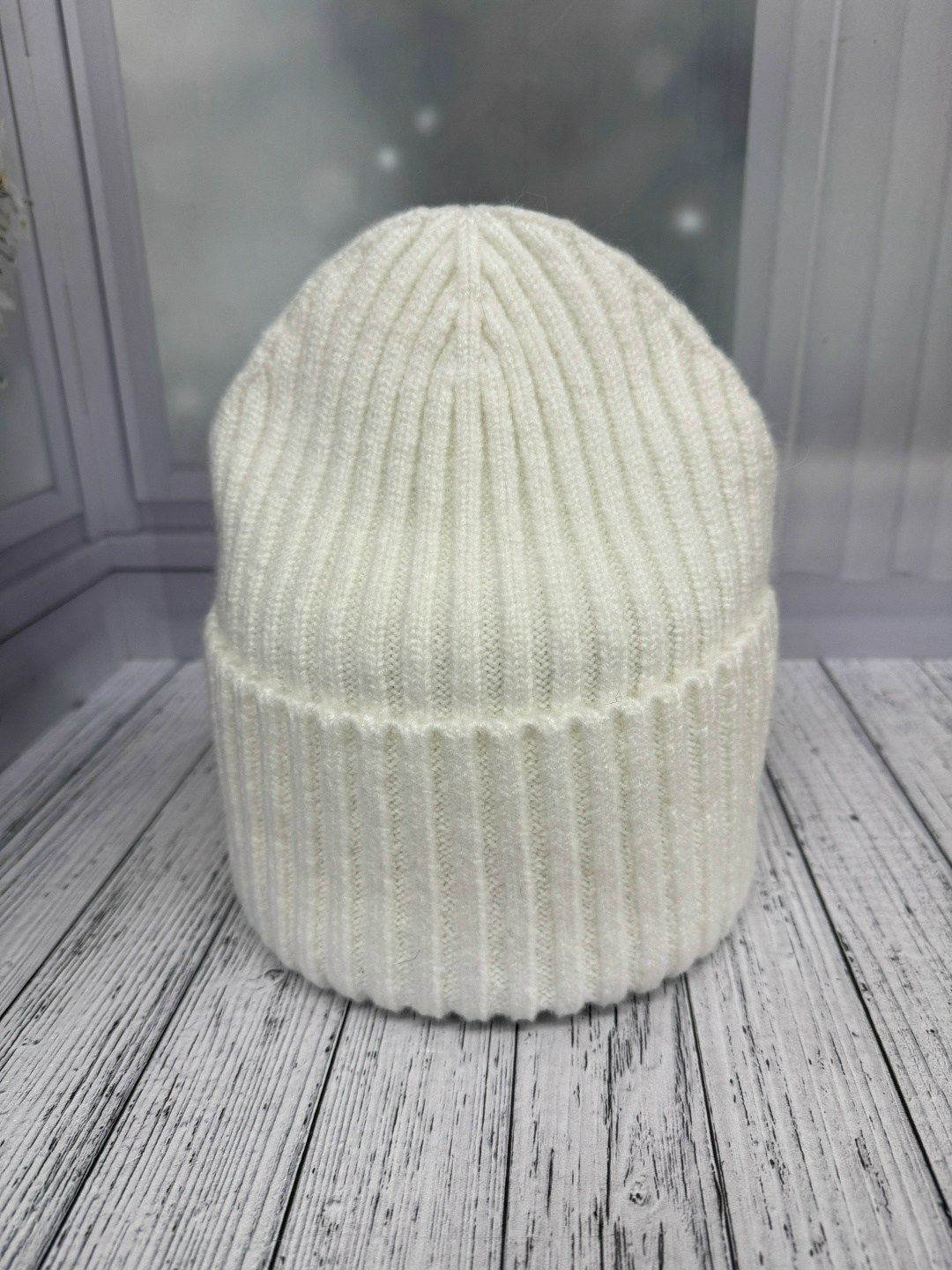шапка,шапка бини,женская шапка,шапка bering hat белая коллекция,вязаная шапка