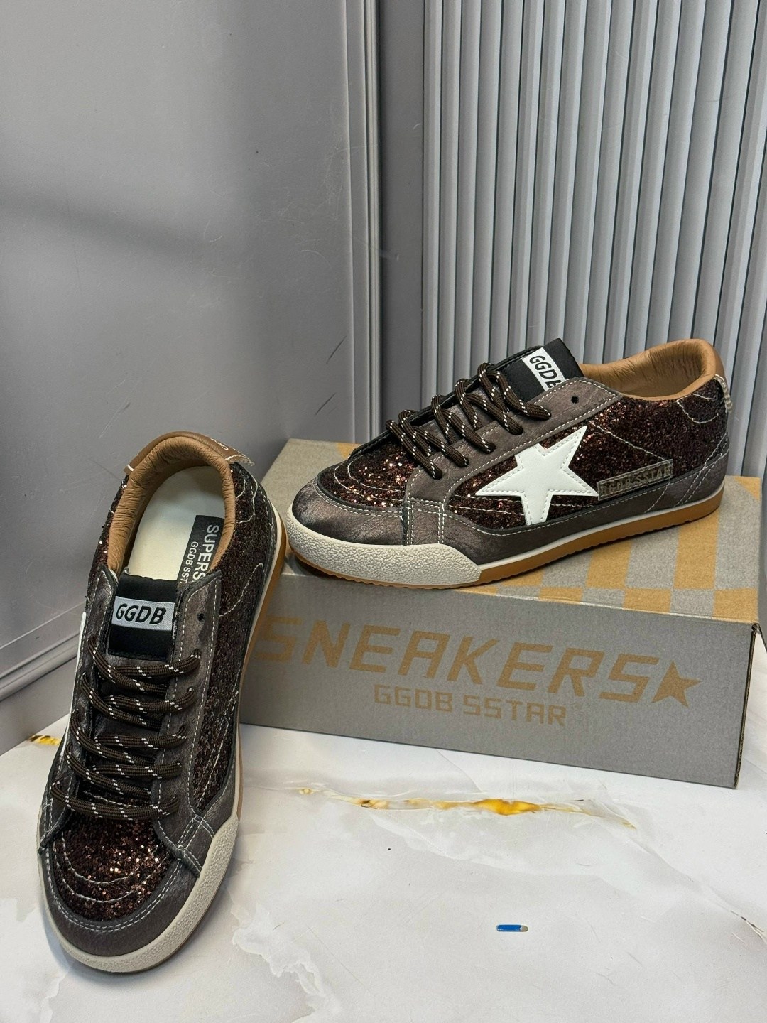 golden goose кроссовки super-star коричневый,кроссовки golden goose,кеды golden goose,кеды golden goose женские,golden goose кеды stardan коричневый
