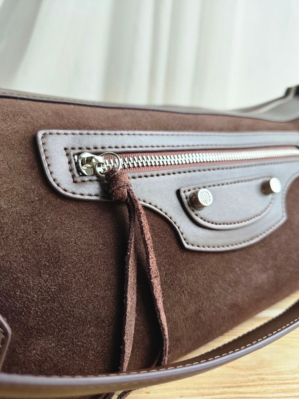 сумка женская balenciaga,сумка balenciaga,сумки женские брендовые,замшевая сумка,сумки коричневый